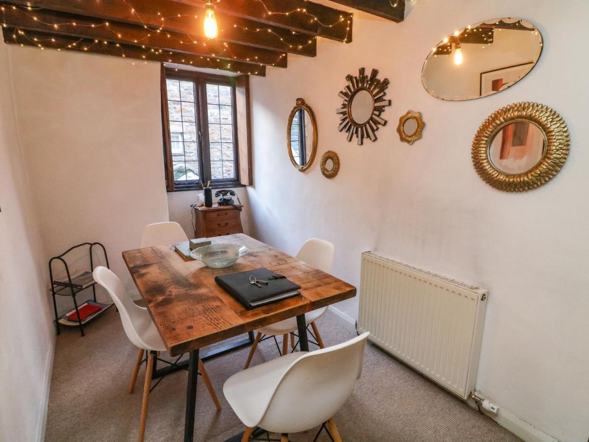Courtyard Cottage 커크비로즈데일 외부 사진